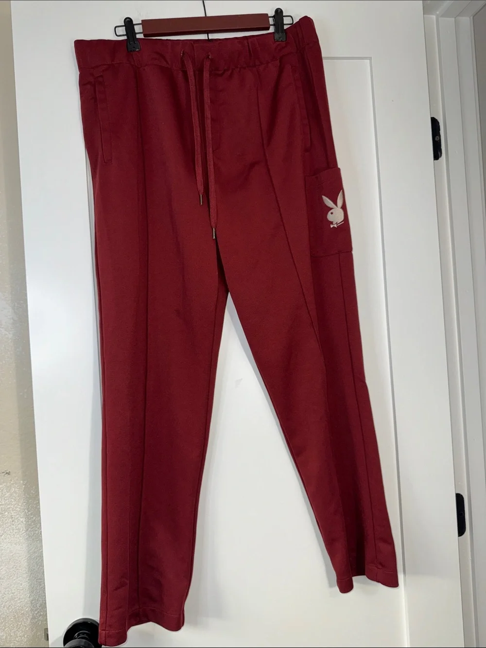 PLAYBOY by Pacsun Burgundy Jogger Pants with Bunny Patch Sz Large waist 17”